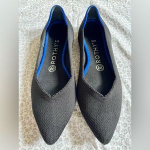 Black Rothy’s Point size 7.5